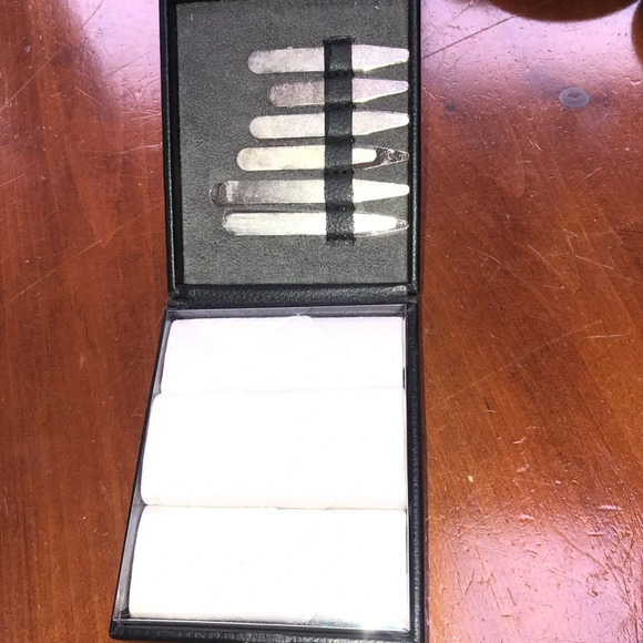 Club Room hankies and collar stays, The hankies are unused, stays gently used - Picture 6 of 7